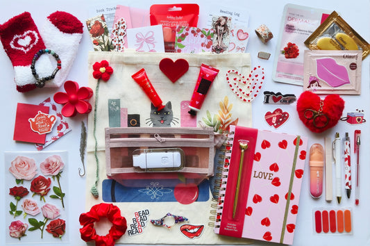 Ultimate Embrace Bookish Bundle "Scarlet"